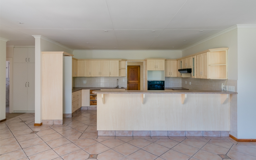 To Let 4 Bedroom Property for Rent in Hunters Home Western Cape
